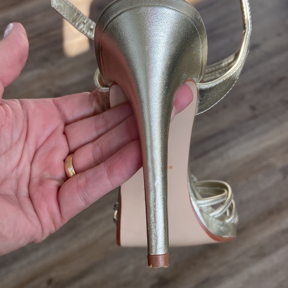 Gold pump - Picture 8 of 9